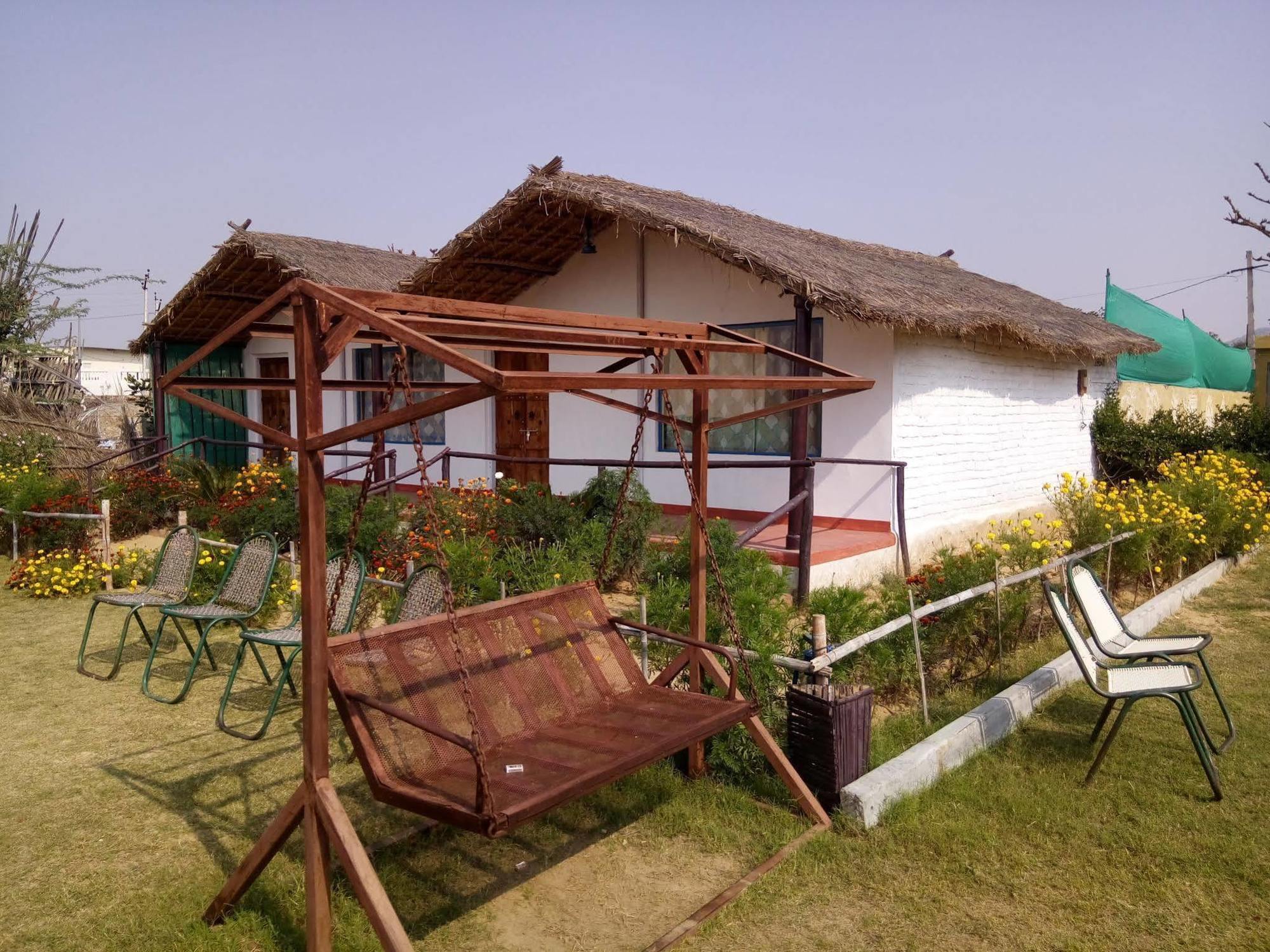 The Narayan Resort Farm Stay Πουσκάρ Εξωτερικό φωτογραφία